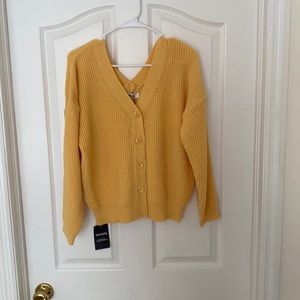 Storets v-neck two way cardigan size small